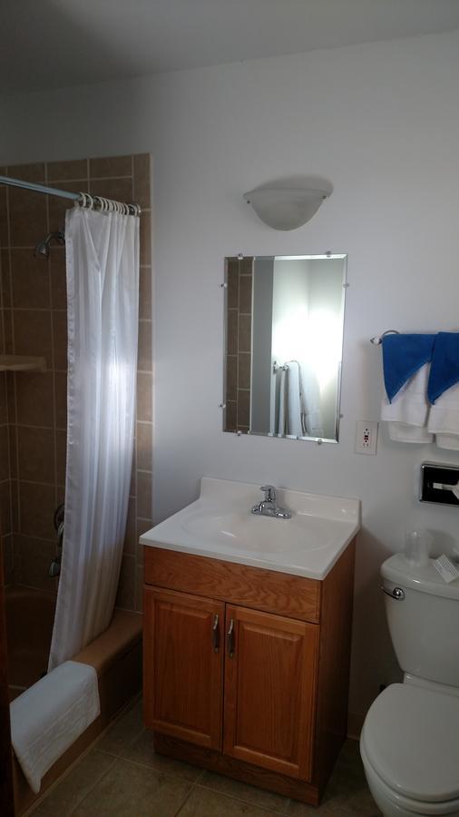 Out West Motel Milton-Freewater Экстерьер фото